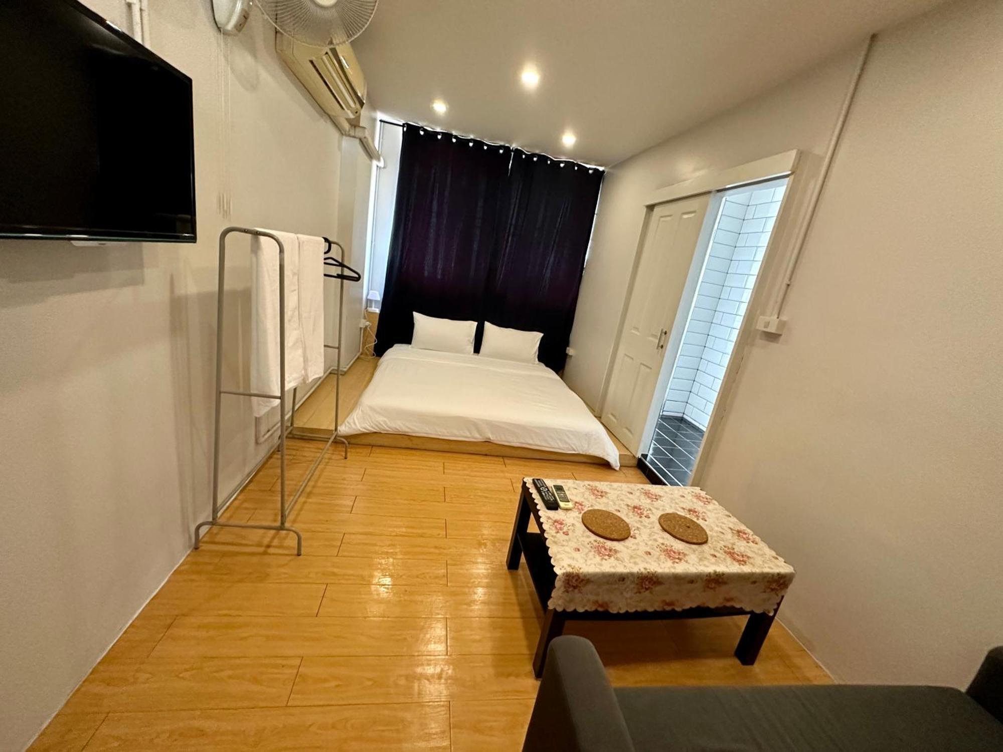 The Cute Silom Hostel Bangkok Dış mekan fotoğraf