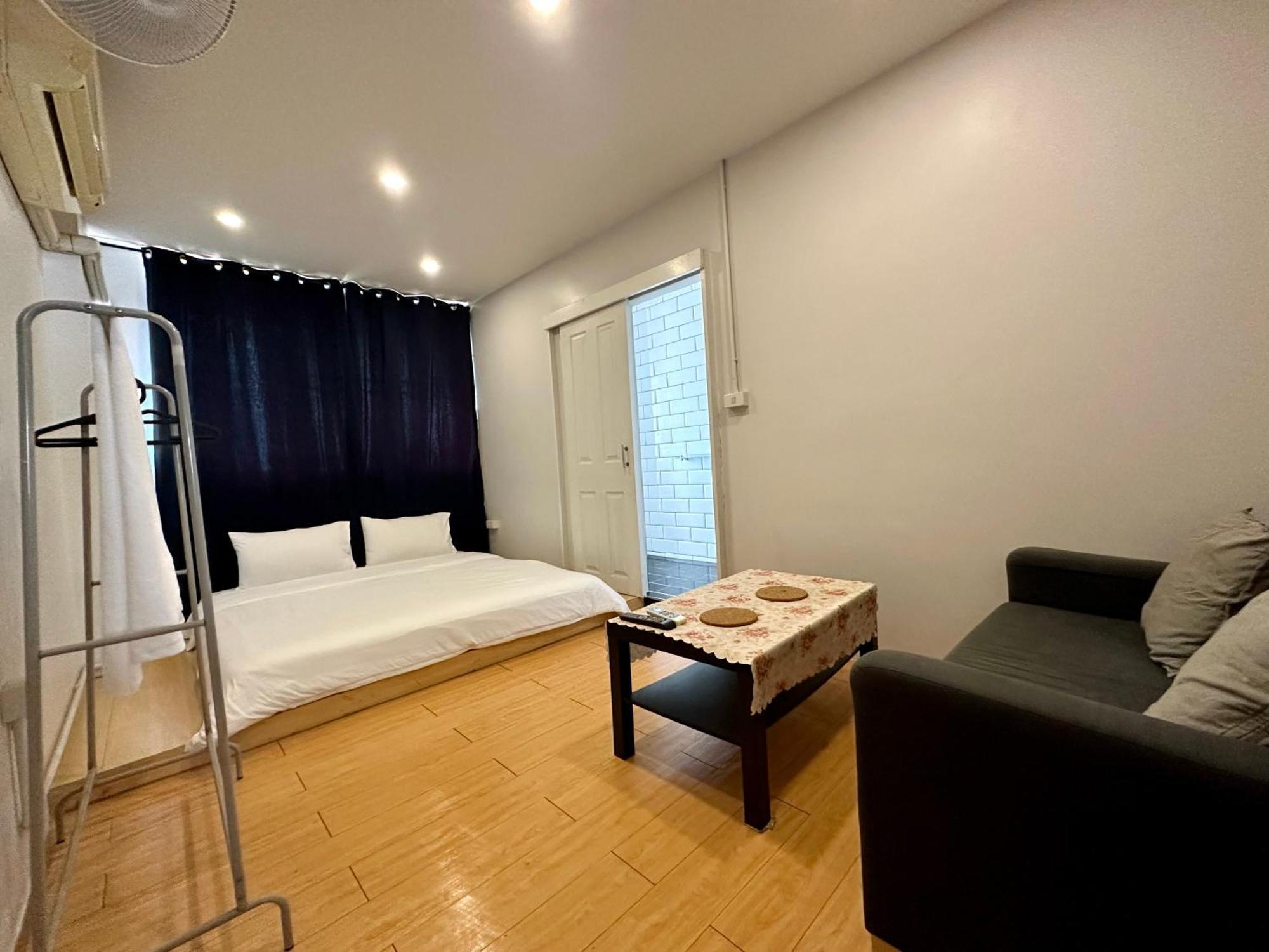 The Cute Silom Hostel Bangkok Dış mekan fotoğraf