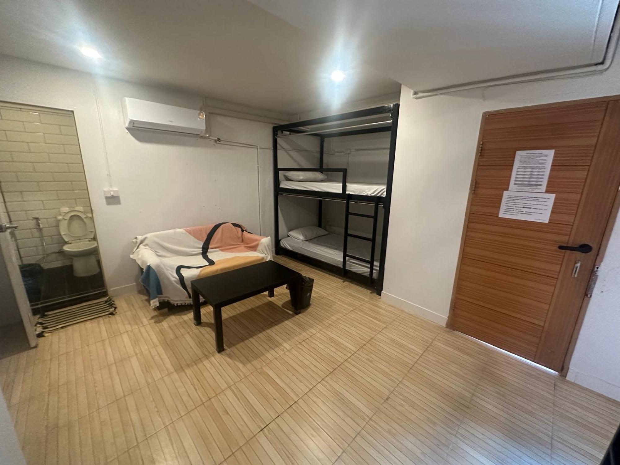 The Cute Silom Hostel Bangkok Dış mekan fotoğraf